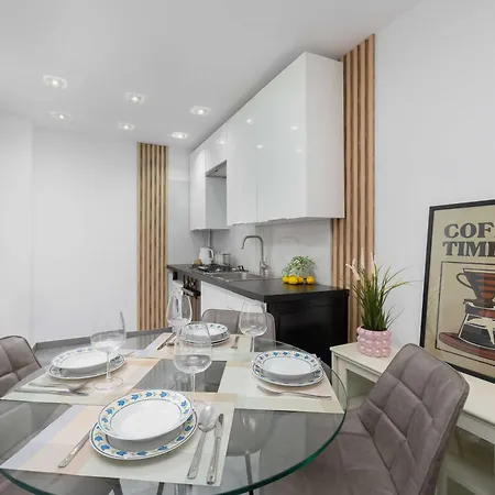 Apartment Nowoczesny W Zielonej Okolicy Czerniakowska By Renters *