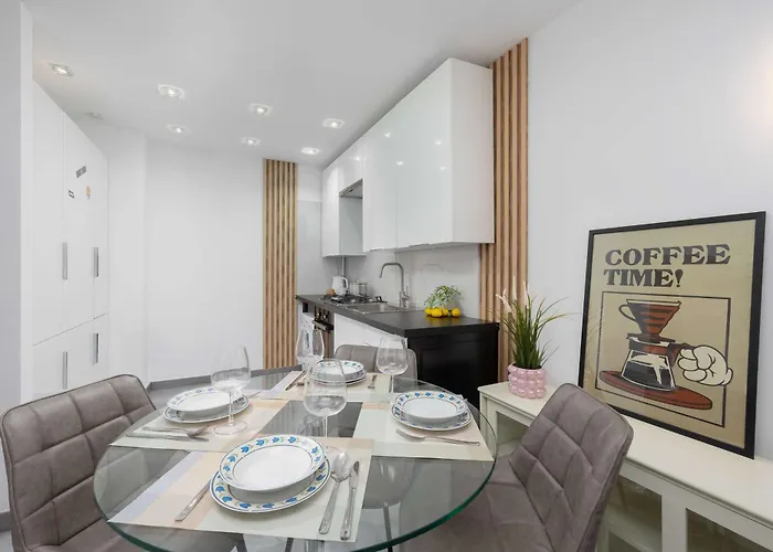 Apartment Nowoczesny W Zielonej Okolicy Czerniakowska By Renters *