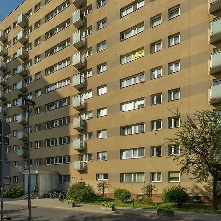 Nowoczesny W Zielonej Okolicy Czerniakowska By Renters דירה ורשה